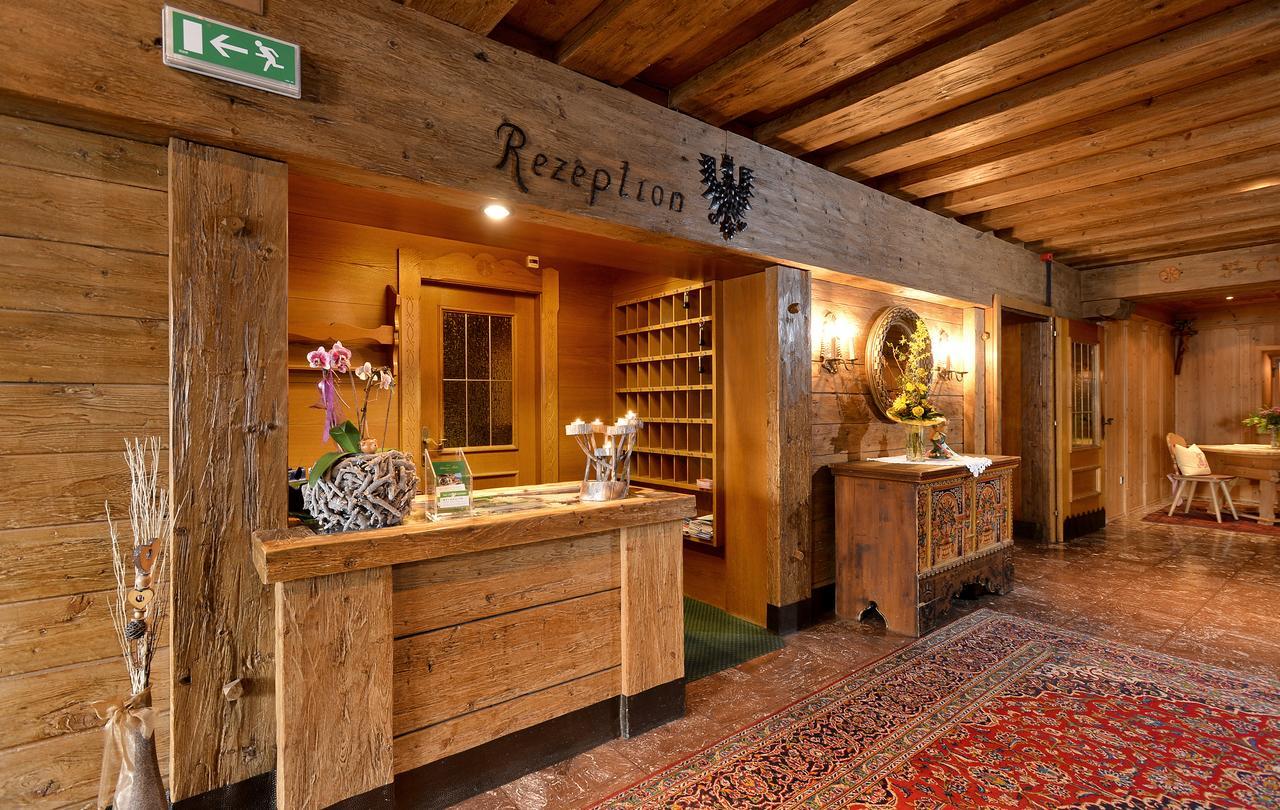 Hotel Schwarzer Adler Hippach Εξωτερικό φωτογραφία