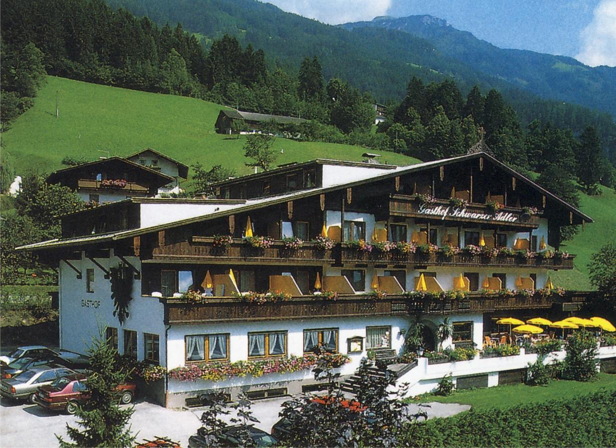 Hotel Schwarzer Adler Hippach Εξωτερικό φωτογραφία