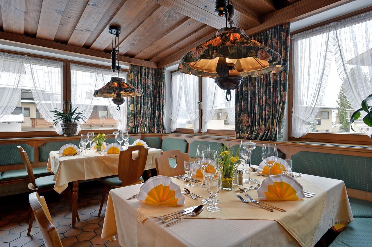 Hotel Schwarzer Adler Hippach Εξωτερικό φωτογραφία
